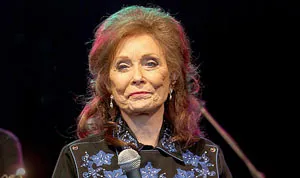 1319379920_loretta lynn h