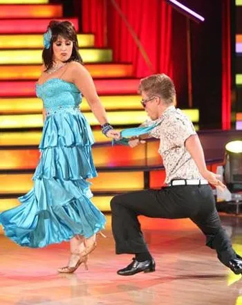 1319493345_ricki lake derek houg 441