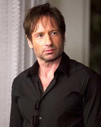 1320174708_david duchovny vert