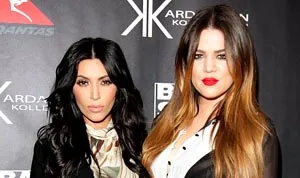 1320236972_kim kardashian khloe 178