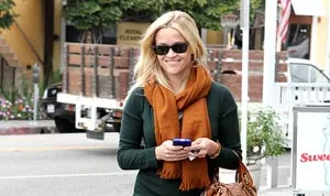 1320352353_reese witherspoon 178