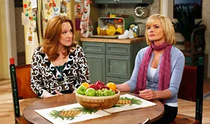 1321979424_katie finneran jaime pressly 178