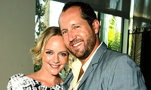 1322595801_marley shelton 178