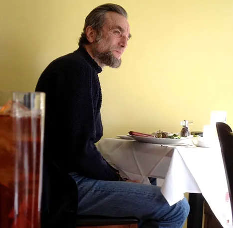 1322747471_abe lincoln daniel day lewis 467