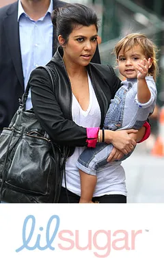 1322771497_kourtney kardashian mason 240