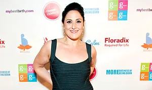 1323209070_ricki lake 178