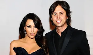 1323703843_kim kardashian jonathan cheban 300