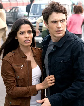 1323878781_freida pinto james franco 441