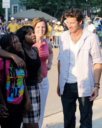 1323990203_ty pennington 441