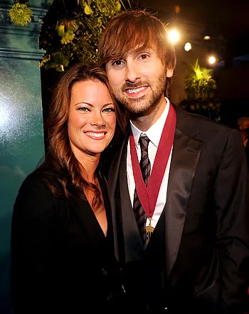 1324410178_dave haywood kelli cashiola 350