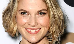 1324574383_ali larter wimb 178