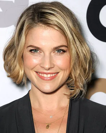 1324574383_ali larter wimb 441