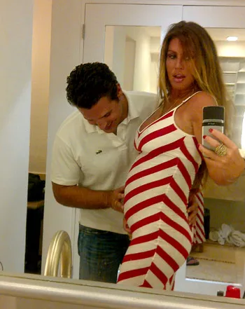 1325083007_rachel uchitel 441