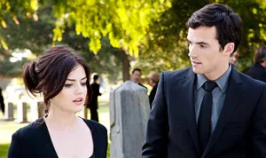 1327095163_lucy hale ian harding 178