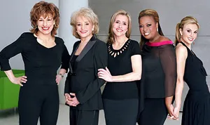 1327499530_star jones view 178