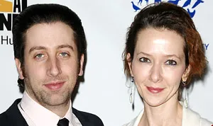 1327695395_simon helberg jocelyn towne 178