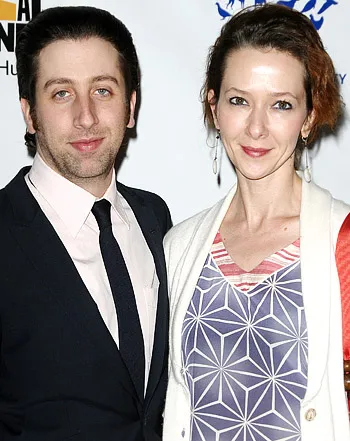 1327695395_simon helberg jocelyn towne 441