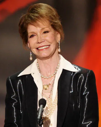 1327891885_mary tyler moore v
