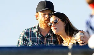 1328812684_michael c hall jennifer carpenter 178