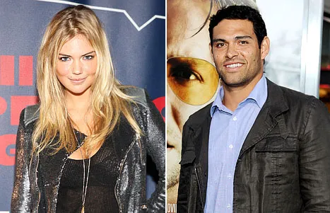 1329335435_kate upton mark sanchez 467
