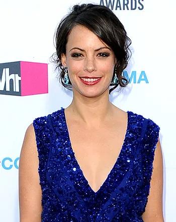 1329407422_berenice bejo 441