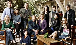 1329951432_peter krause craig t nelson dax shepherd lauren graham 178