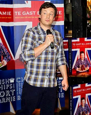 1331245052_jamie oliver 340
