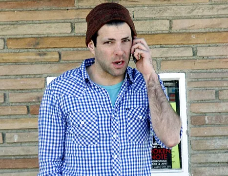 1331300559_zachary quinto article