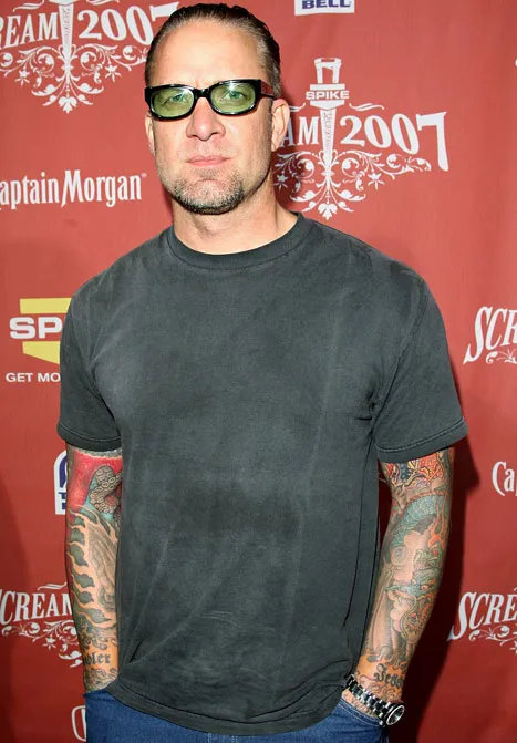 1331921427_jesse james lg