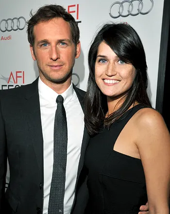 1332180618_josh lucas 441