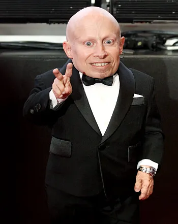 1333053635_verne troyer 441