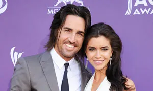 1333901046_jake owen lacey buchanan h