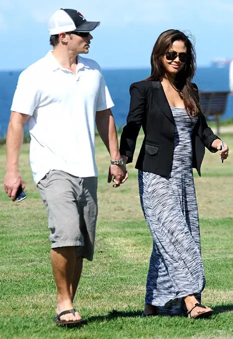 1333984735_nick lachey vanessa minnillo lg