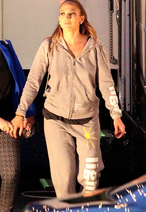 1334332611_jennifer lopez article