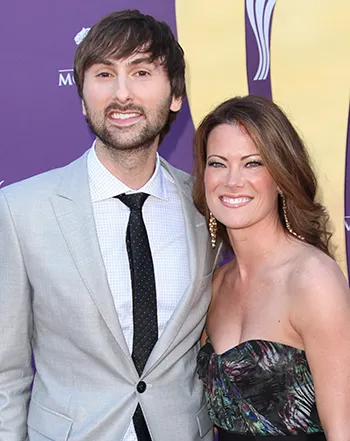 1334515957_dave haywood cashiola wed_2