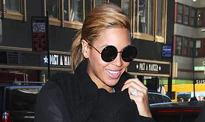 1334843225_beyonce 300