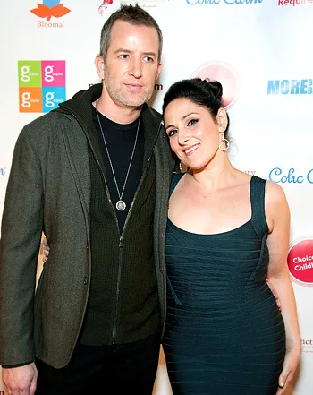 1334931039_ricki lake 441