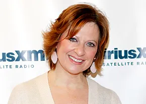 1335284139caroline manzo 206