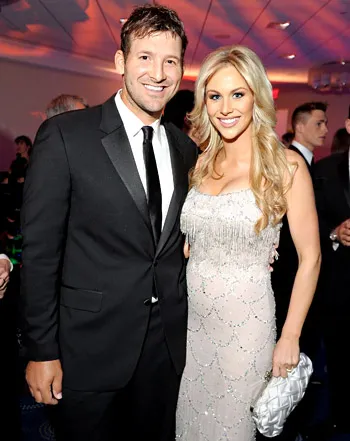 1335809158_tony romo candice crawford 441