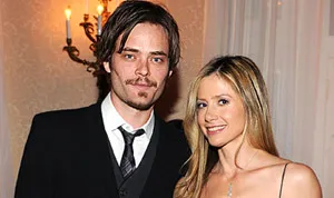 1336157332_chris bakus mira sorvino 300