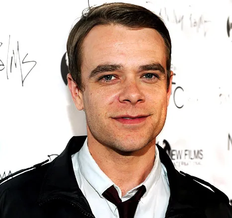 1337178725_nick stahl 467