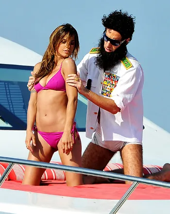 1337196124_sacha baron cohen elisabetta canalis 441