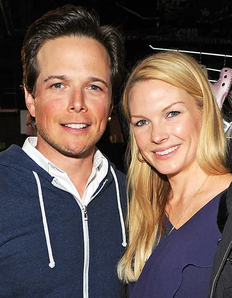 1337641772_scott wolf 467