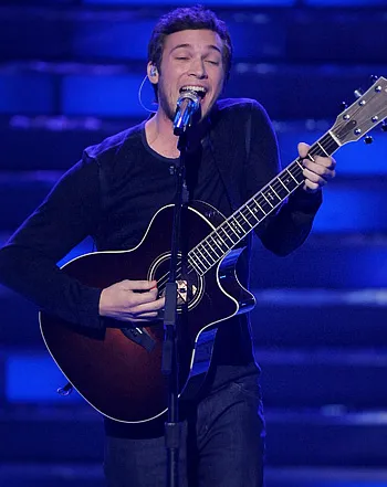 1337949480_phillip phillips 441