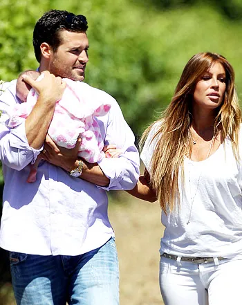 1338990360_rachel uchitel 441