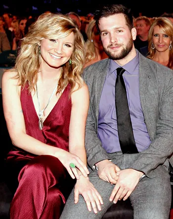 1340035262_jennifer nettles justin miller 441
