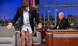 1340292515_alec baldwin dave letterman 178