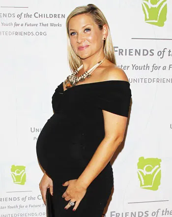 1340324818_jessica capshaw v