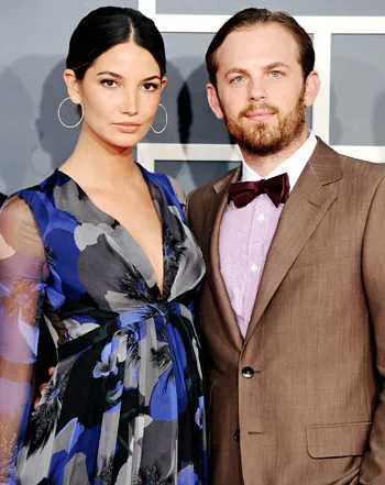 1340386314_lily aldridge caleb followill 441