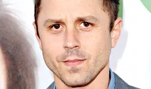 1340401957_giovanni ribisi 178